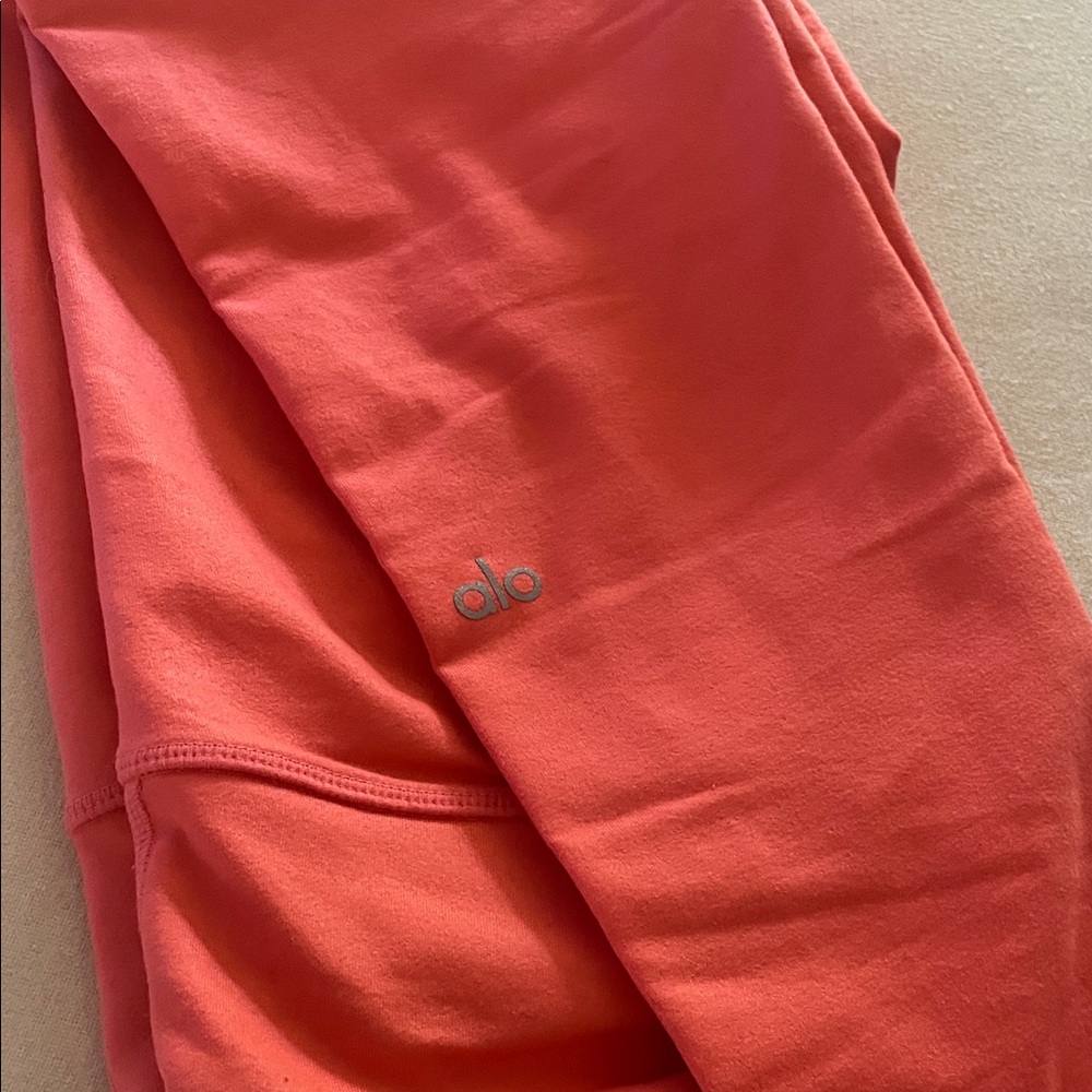 Alo Coral Leggings Sz. M